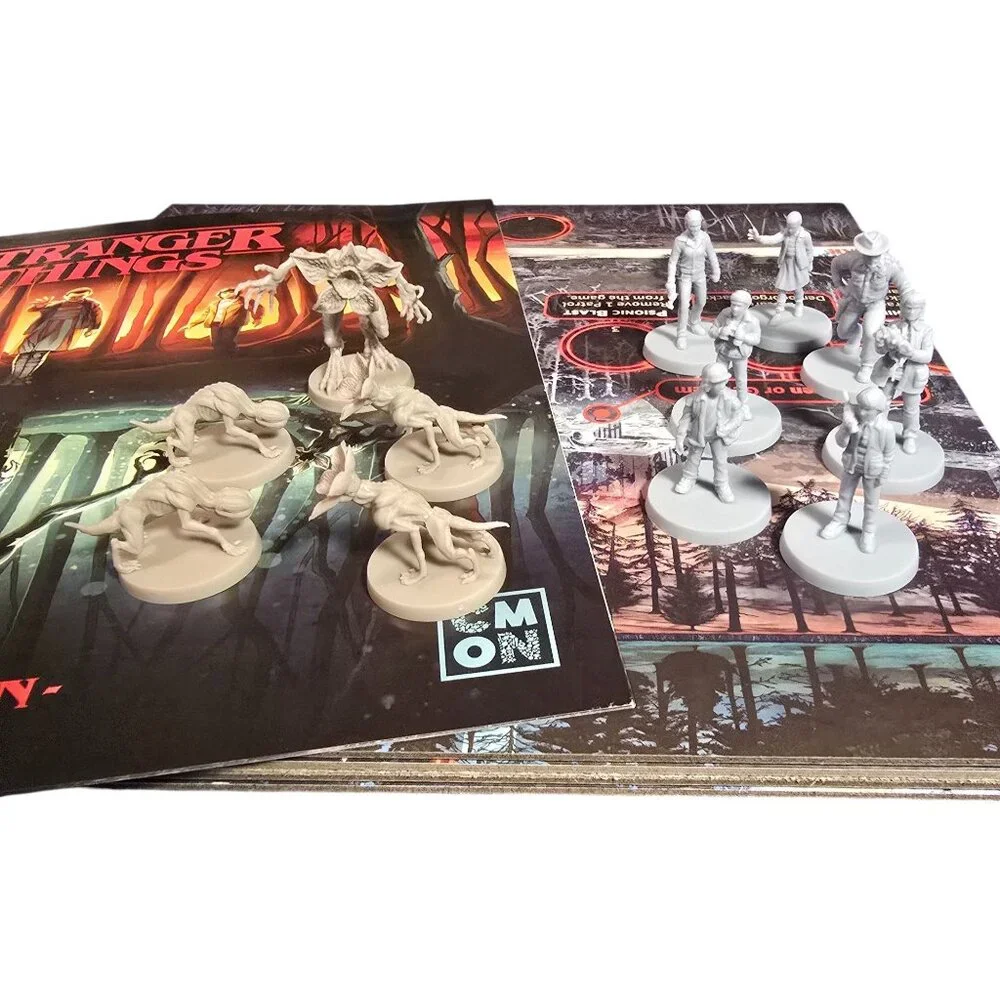Stranger Things Upside Down Board Game Netflix CMON - 2023 Rob Daviau Complete